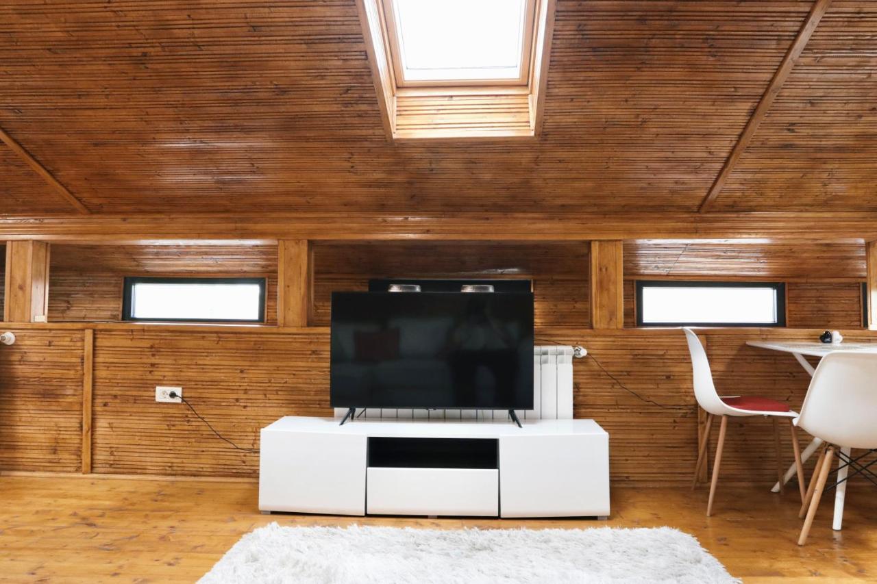 Mansion 10 Apartman Bukarest Kültér fotó